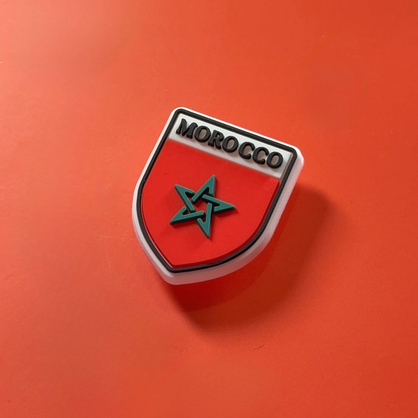 Pin’s Crocs – Blason Morocco